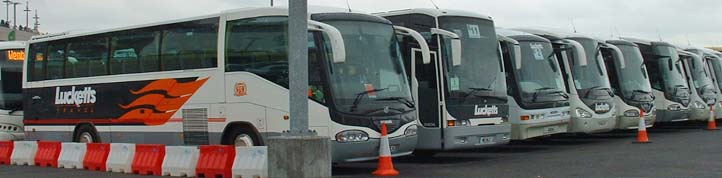 Lucketts coaches at Wembley FA Cup Final 2008